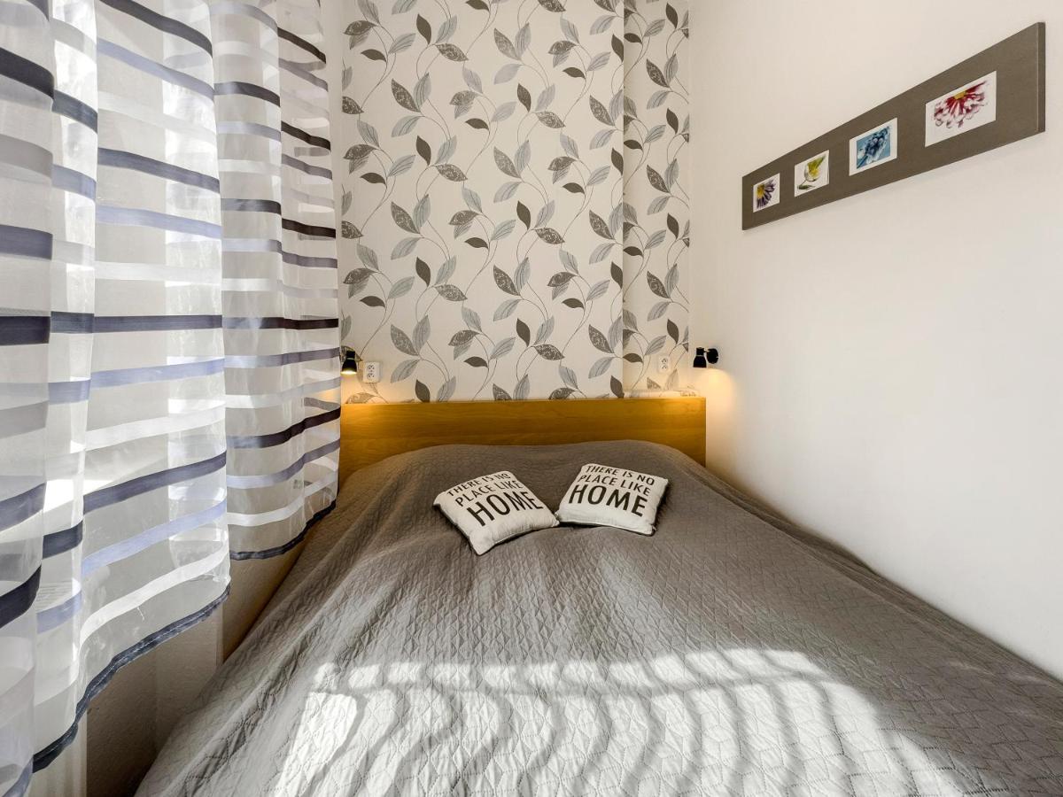 Laura'S Apartment كارلوفي فاري المظهر الخارجي الصورة
